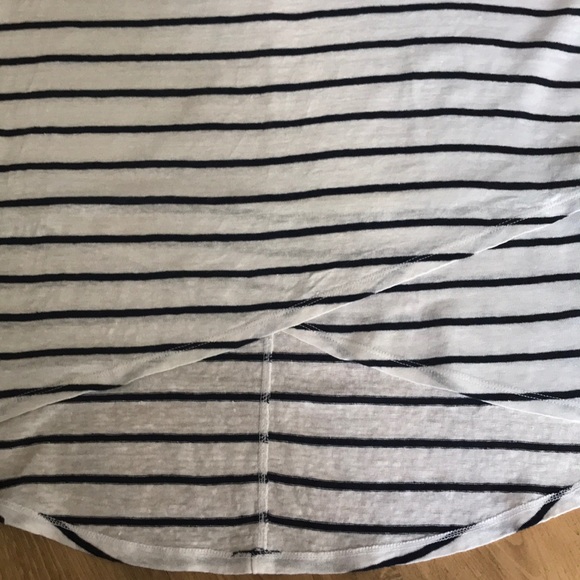 Athleta linen stripped top - Picture 3 of 4